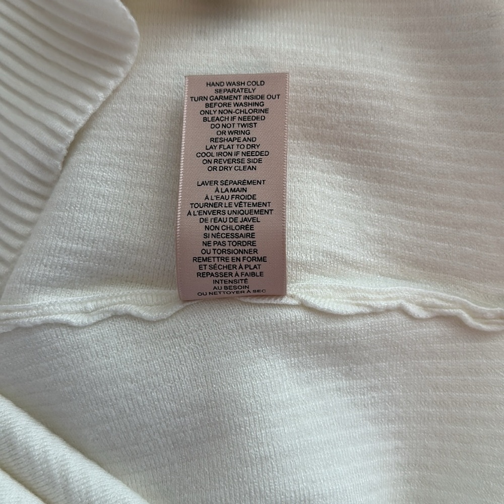 NWT Philosophy White Sweater with Black Detailing Zs.L - Picture 13 of 14